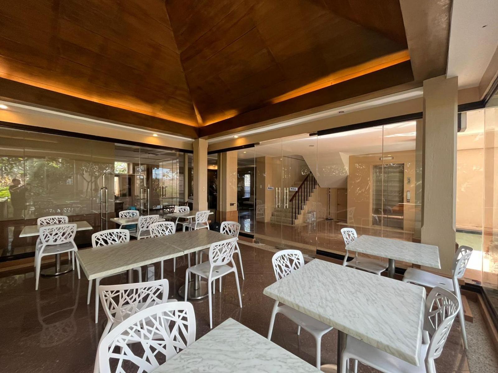 מקטאן Coralpoint Gardens Suites & Residences מראה חיצוני תמונה